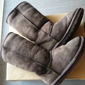 UGG Australia Tall brown boots